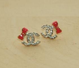  Dazzling Gold Plated White Rhinestone Earrings with Flower 